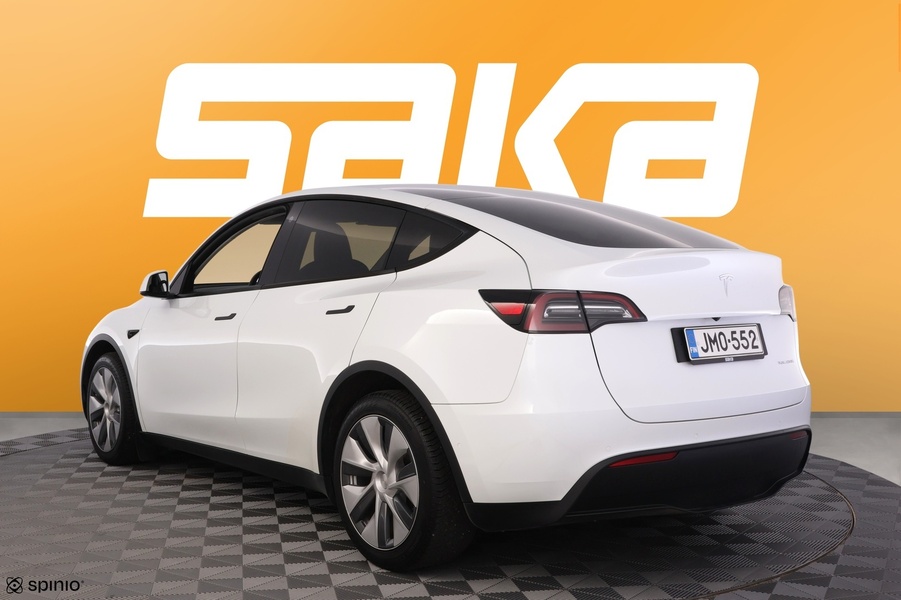 Tesla Model Y vaihtoauto