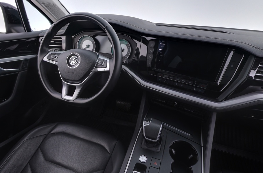 Volkswagen Touareg vaihtoauto