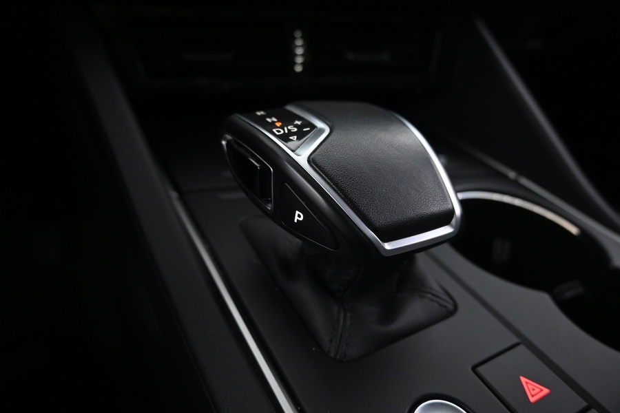 Volkswagen Touareg vaihtoauto