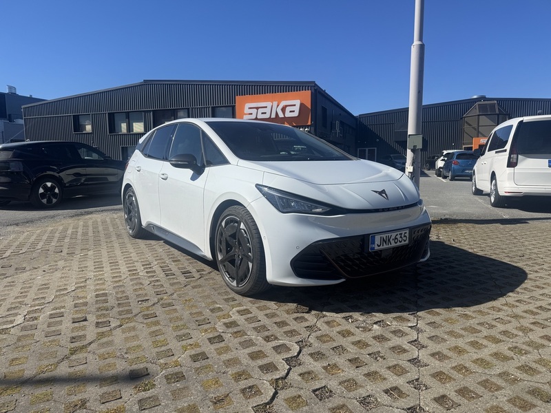 Cupra Born vaihtoauto
