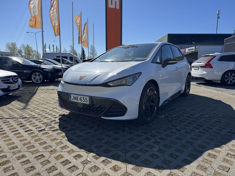 Cupra Born vaihtoauto
