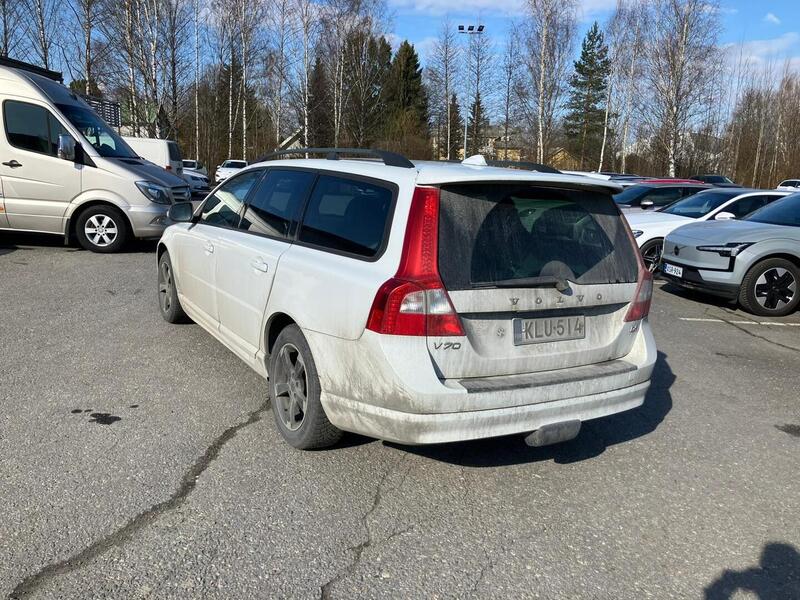 Volvo V70 vaihtoauto