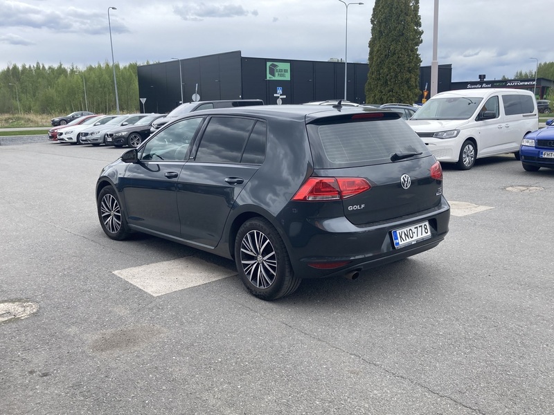 Volkswagen Golf vaihtoauto