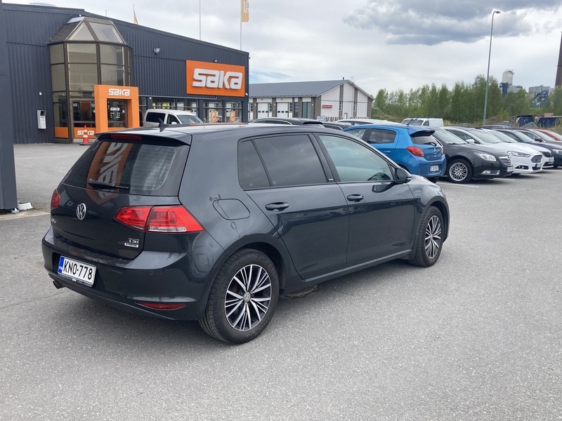 Volkswagen Golf vaihtoauto