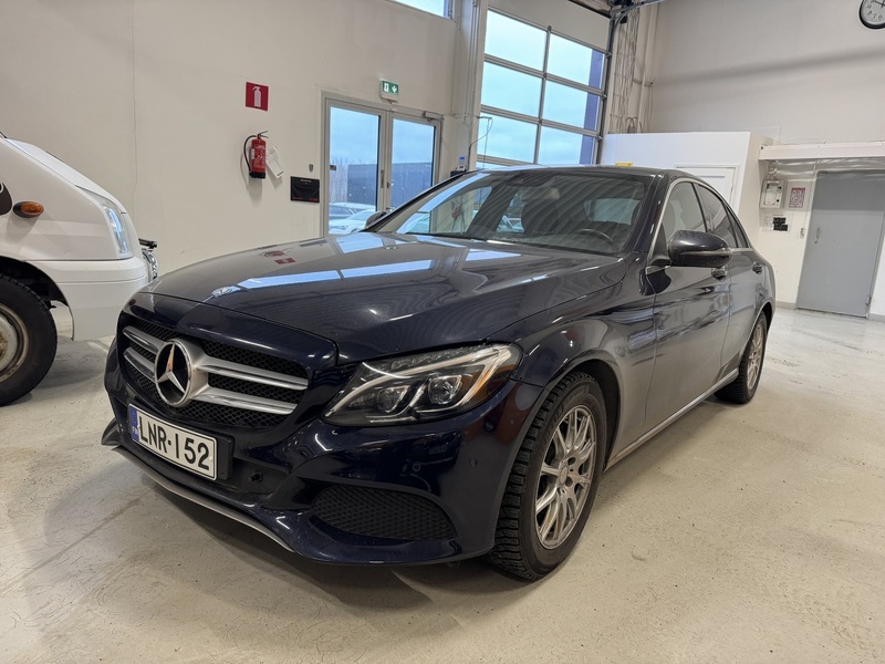 Mercedes-Benz C vaihtoauto
