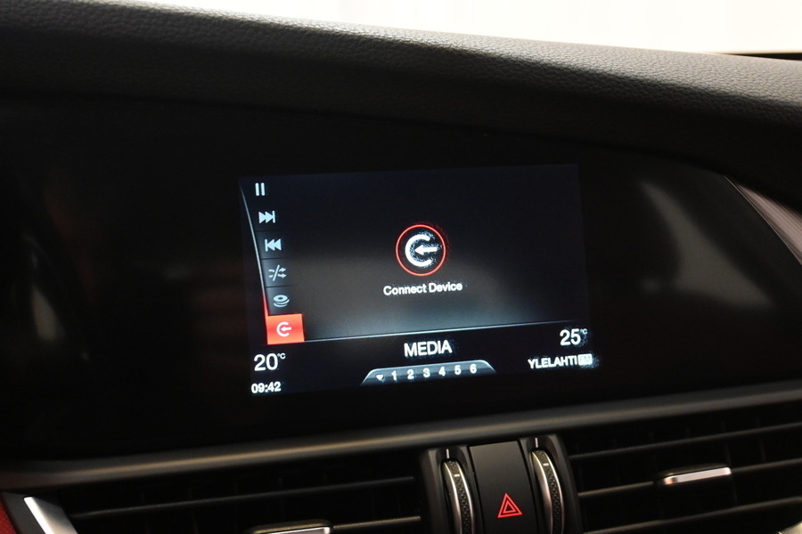 Alfa Romeo Giulia vaihtoauto