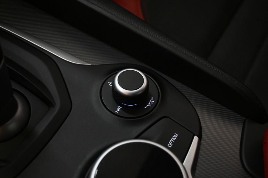 Alfa Romeo Giulia vaihtoauto