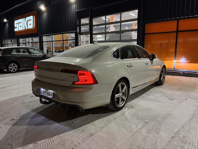 Volvo S90 vaihtoauto