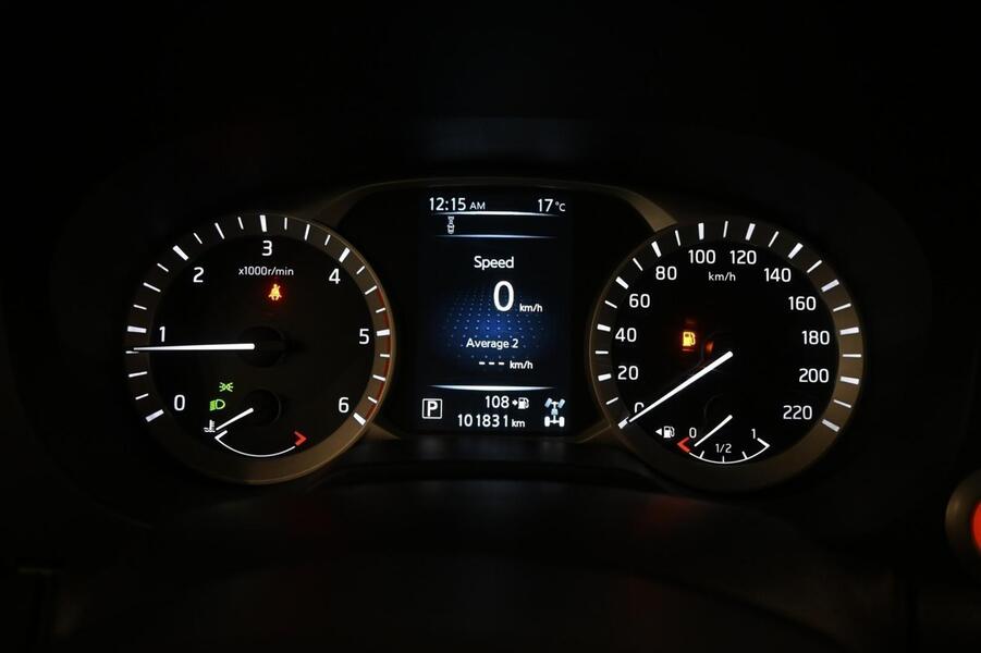 Nissan Navara vaihtoauto