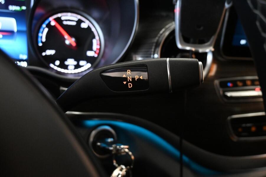 Mercedes-Benz EQV vaihtoauto