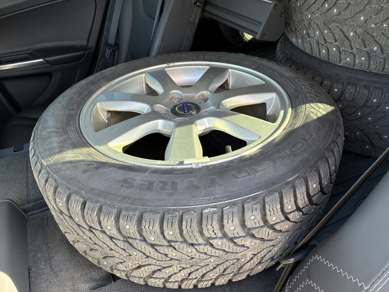 Volvo V60 vaihtoauto