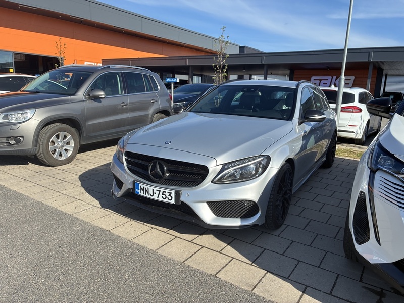 Mercedes-Benz C vaihtoauto
