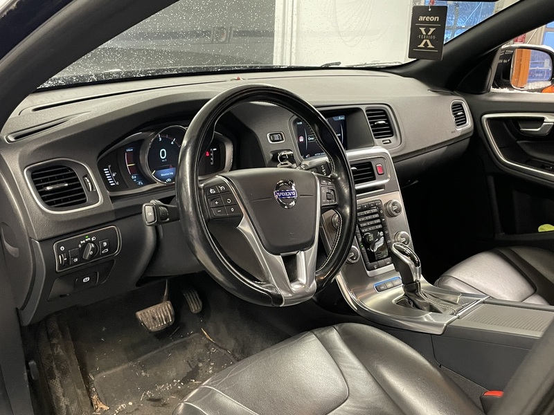 Volvo V60 vaihtoauto