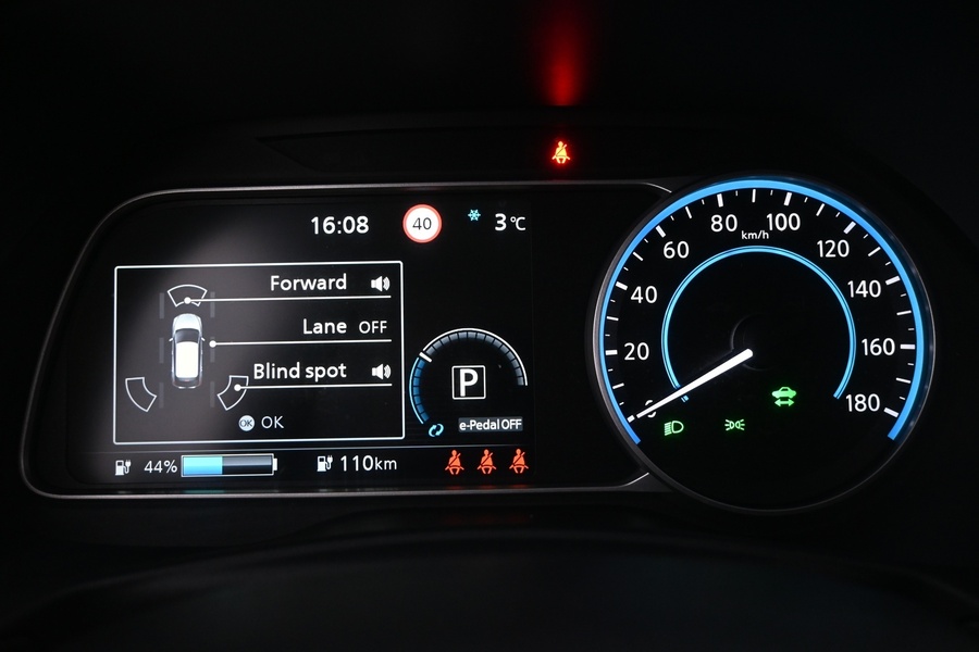 Nissan Leaf vaihtoauto