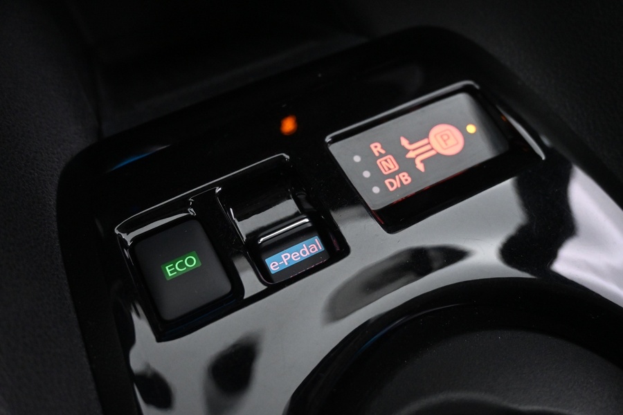 Nissan Leaf vaihtoauto