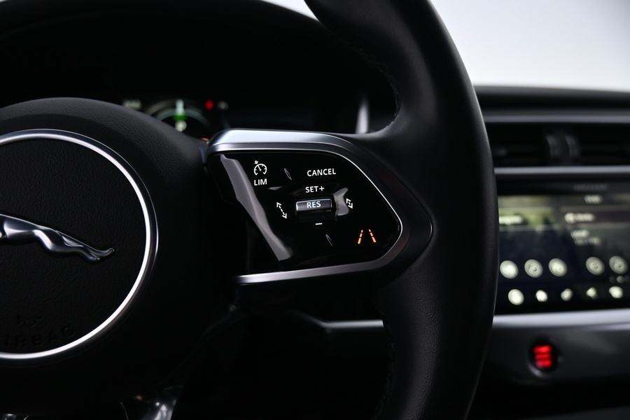 Jaguar I-PACE vaihtoauto