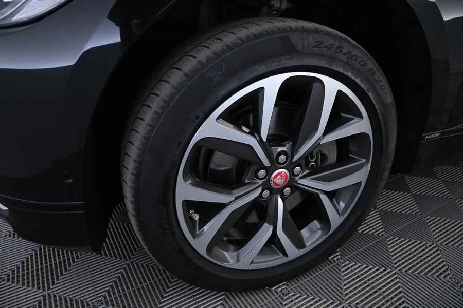 Jaguar I-PACE vaihtoauto