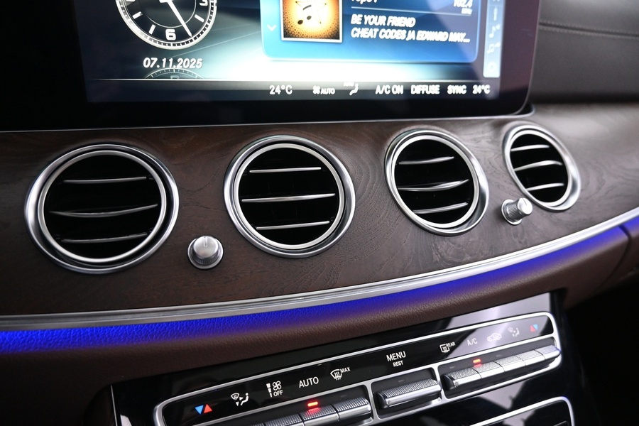 Mercedes-Benz E vaihtoauto