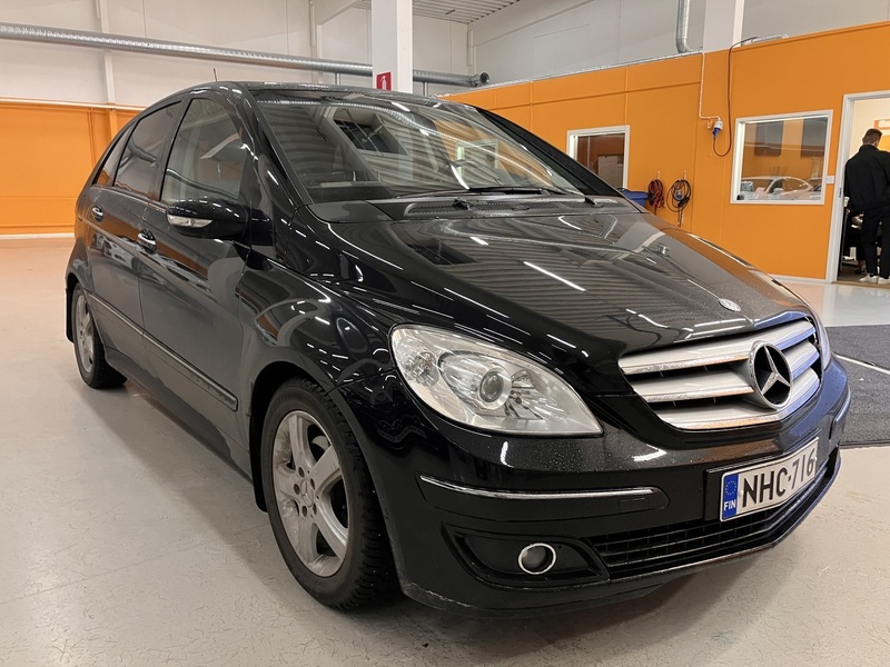 Mercedes-Benz B vaihtoauto