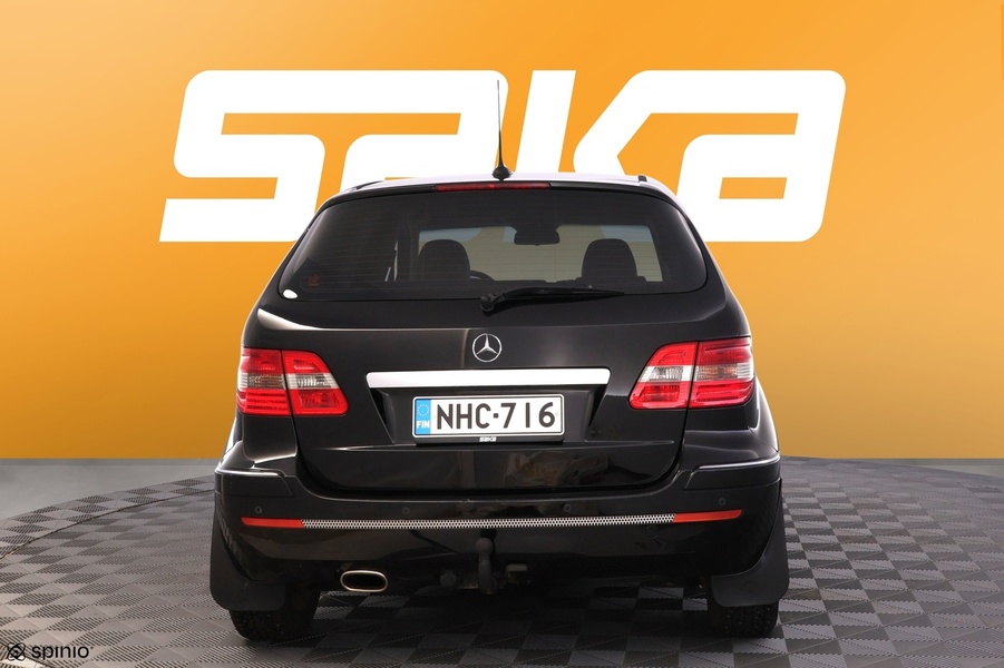 Mercedes-Benz B vaihtoauto