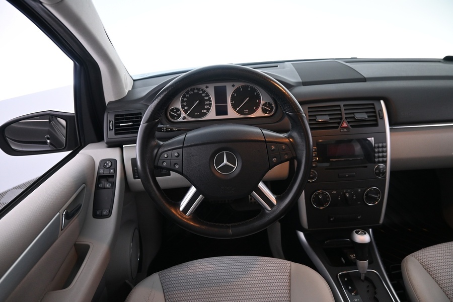 Mercedes-Benz B vaihtoauto