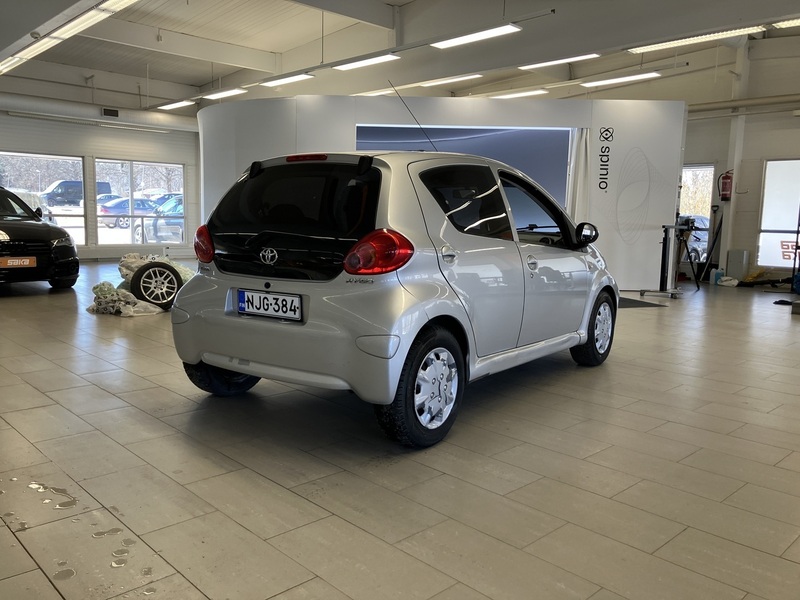 Toyota AYGO vaihtoauto