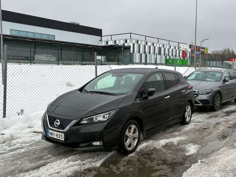 Nissan Leaf vaihtoauto