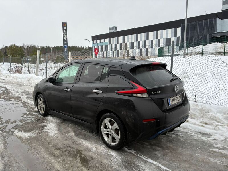 Nissan Leaf vaihtoauto