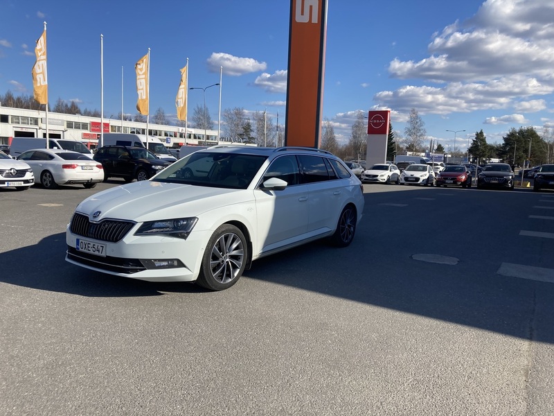 Skoda Superb vaihtoauto