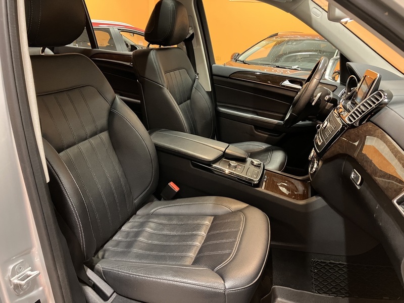 Mercedes-Benz GLS vaihtoauto