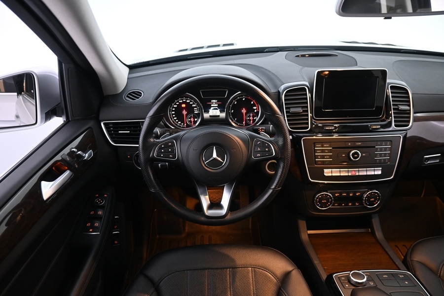 Mercedes-Benz GLS vaihtoauto