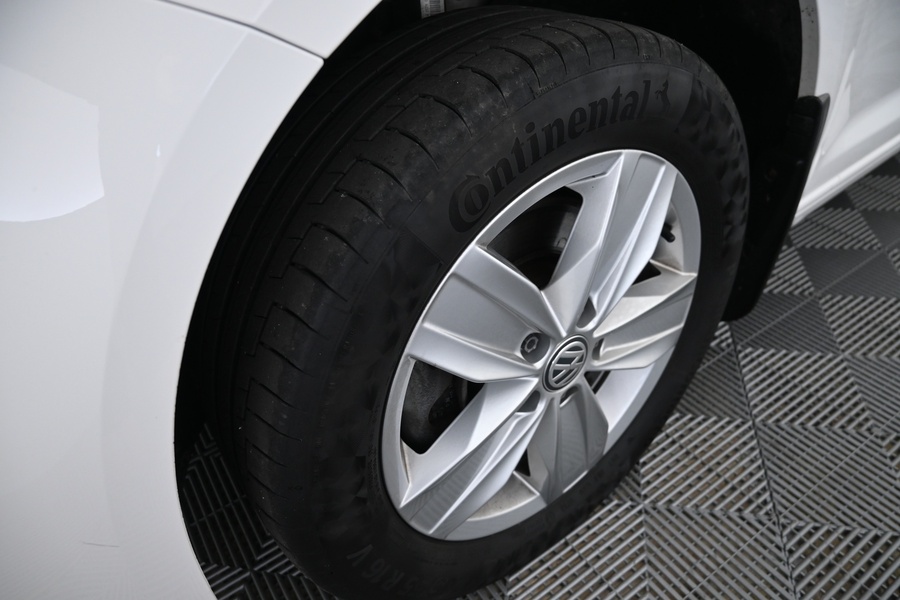 Volkswagen Caddy Maxi vaihtoauto