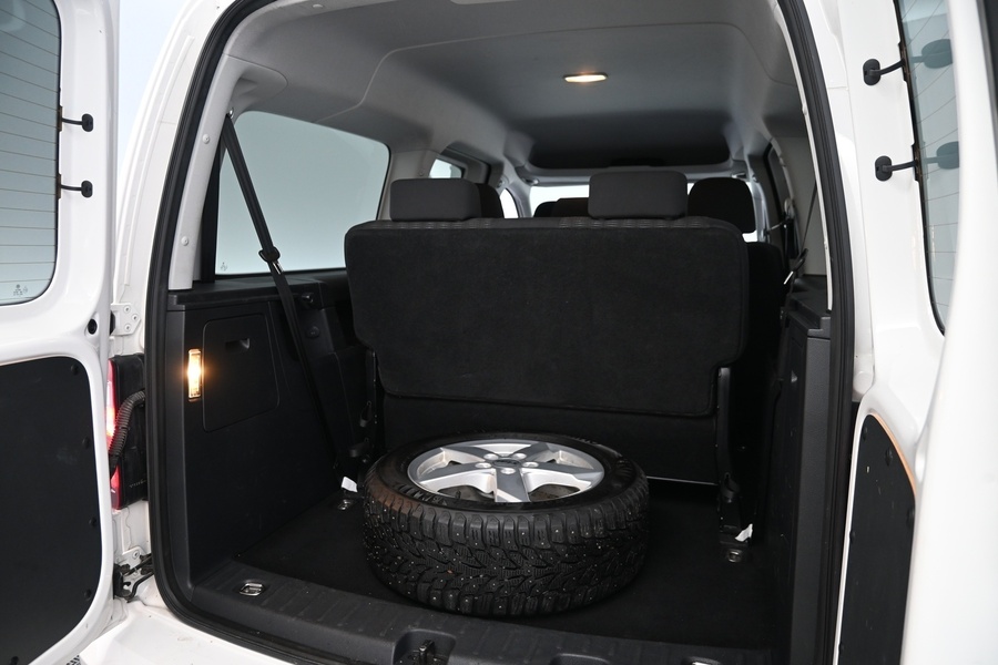 Volkswagen Caddy Maxi vaihtoauto