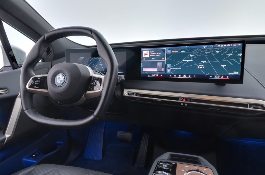 BMW iX vaihtoauto