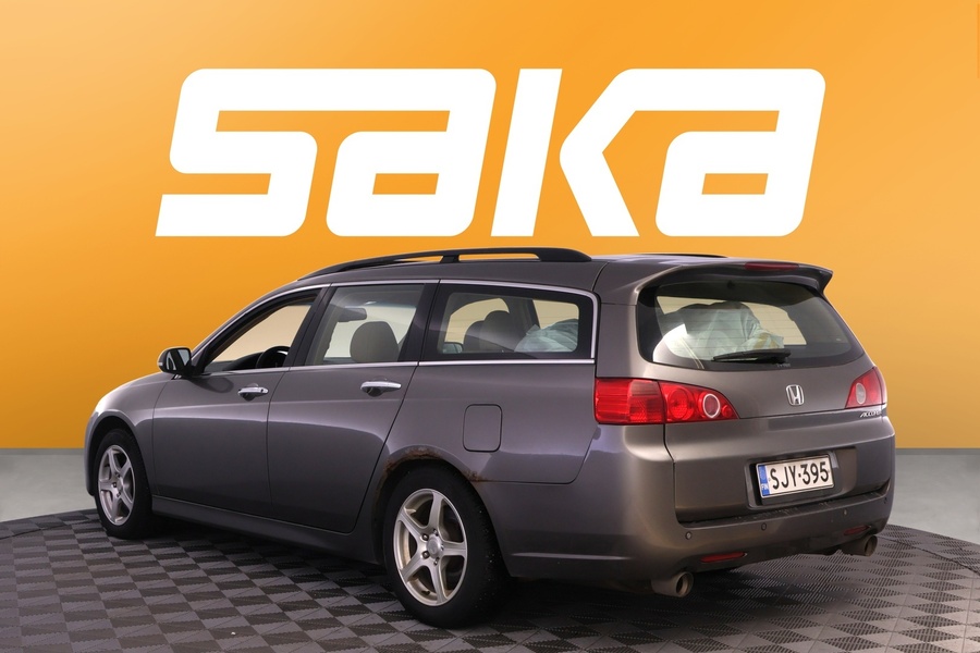 Honda Accord vaihtoauto