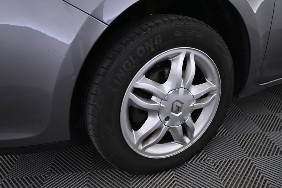 Renault Clio Sport Tourer vaihtoauto