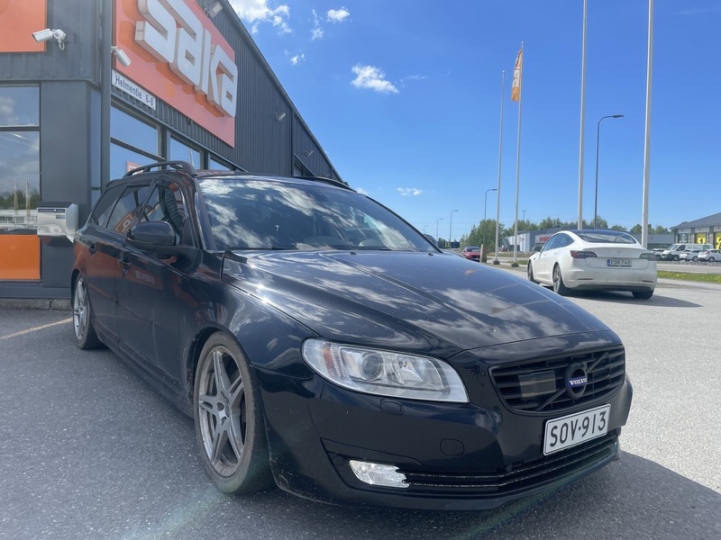 Volvo V70 vaihtoauto