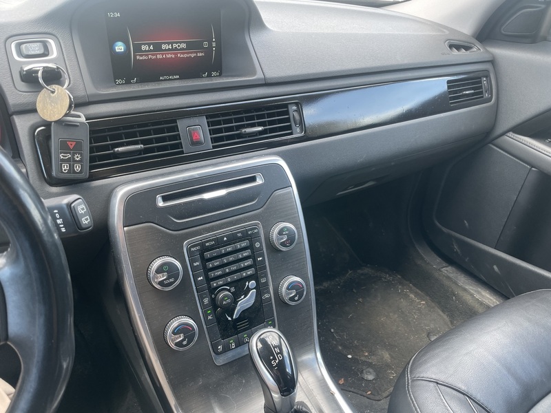 Volvo V70 vaihtoauto