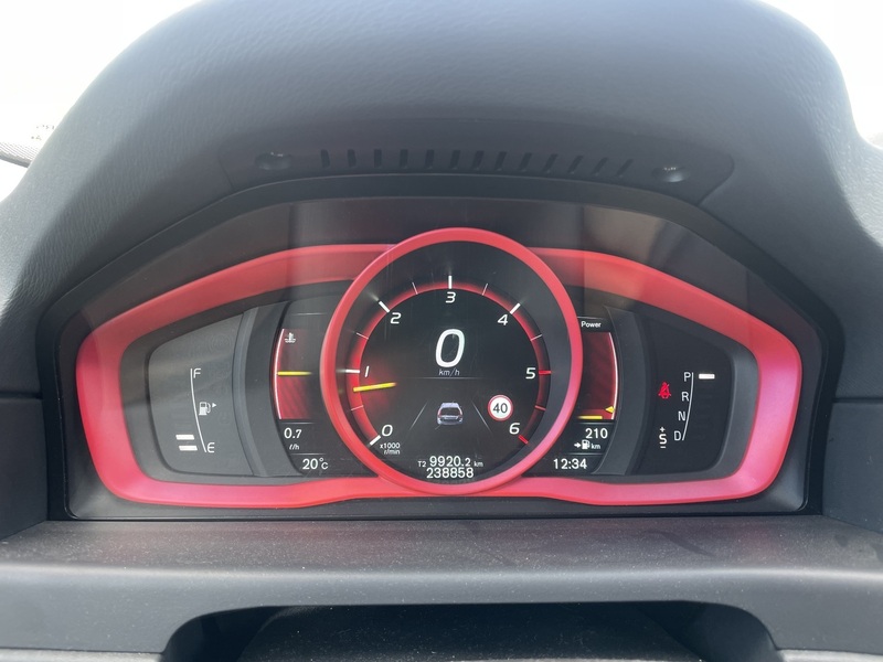 Volvo V70 vaihtoauto