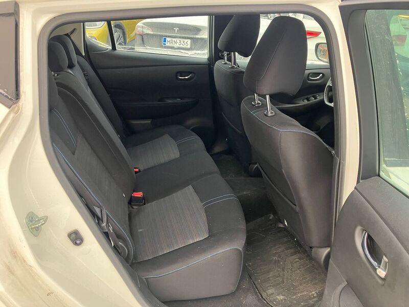 Nissan Leaf vaihtoauto