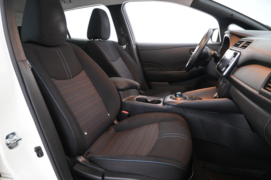 Nissan Leaf vaihtoauto