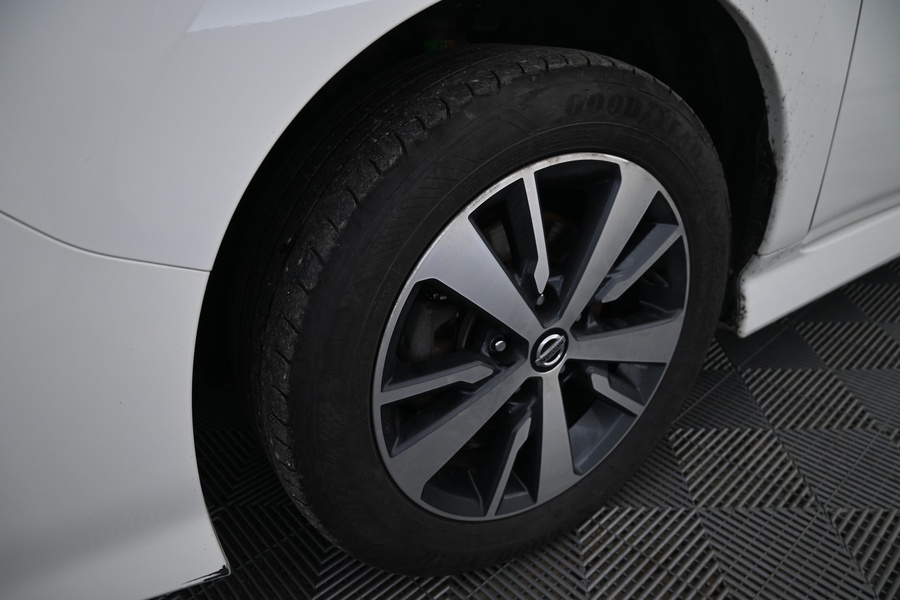 Nissan Leaf vaihtoauto