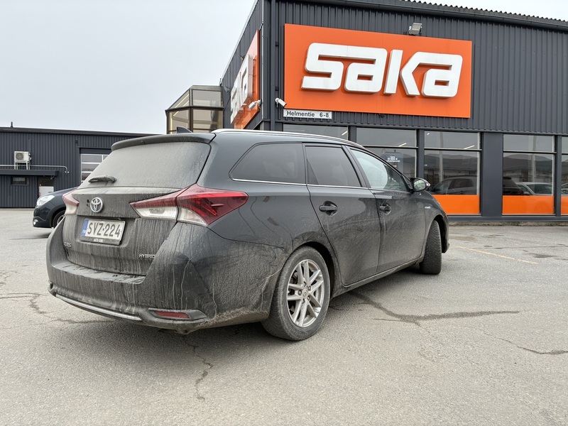 Toyota Auris vaihtoauto