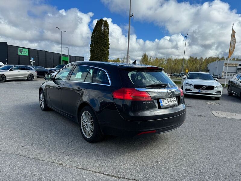 Opel Insignia vaihtoauto