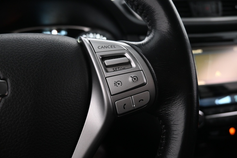 Nissan X-Trail vaihtoauto