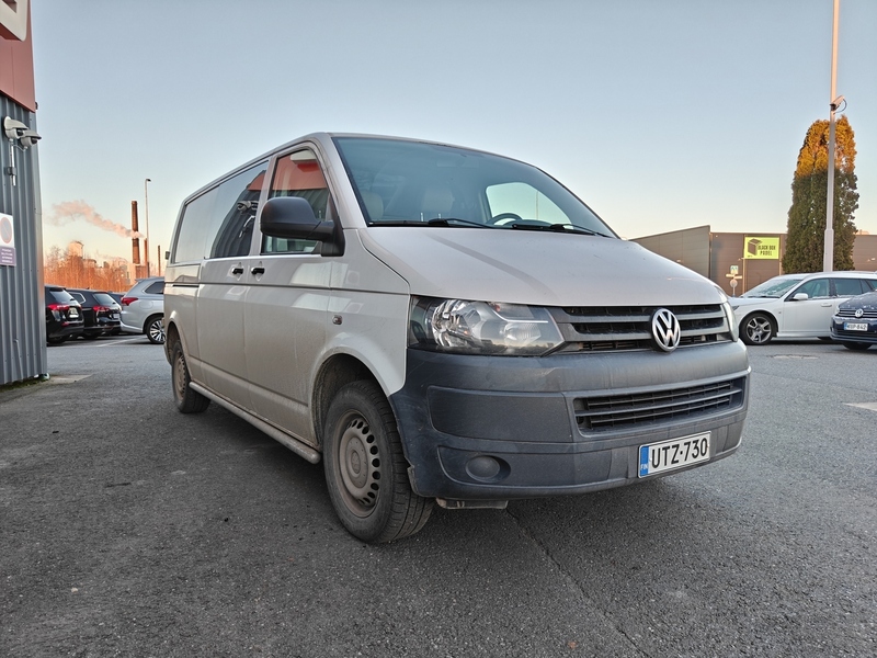 Volkswagen Transporter vaihtoauto