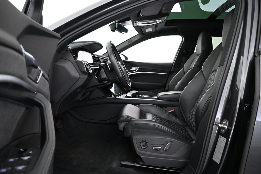 Audi e-tron vaihtoauto