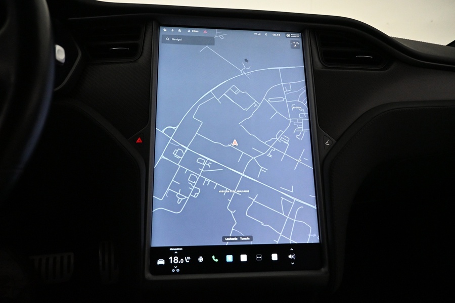 Tesla Model S vaihtoauto