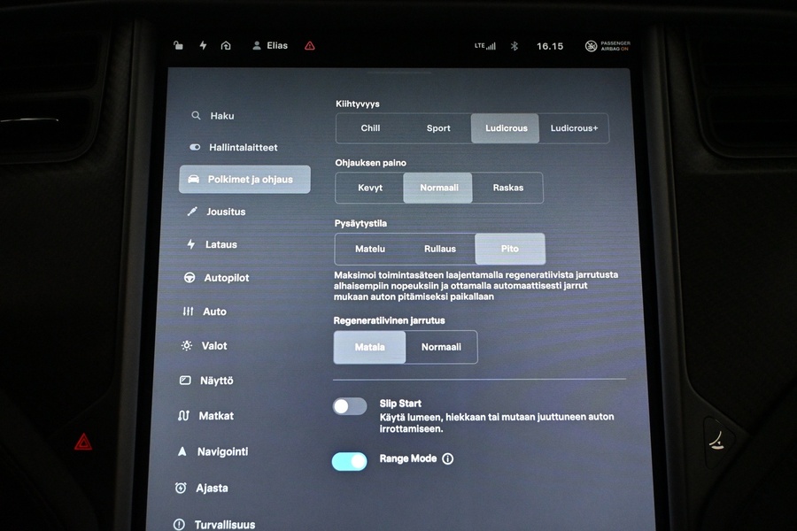 Tesla Model S vaihtoauto