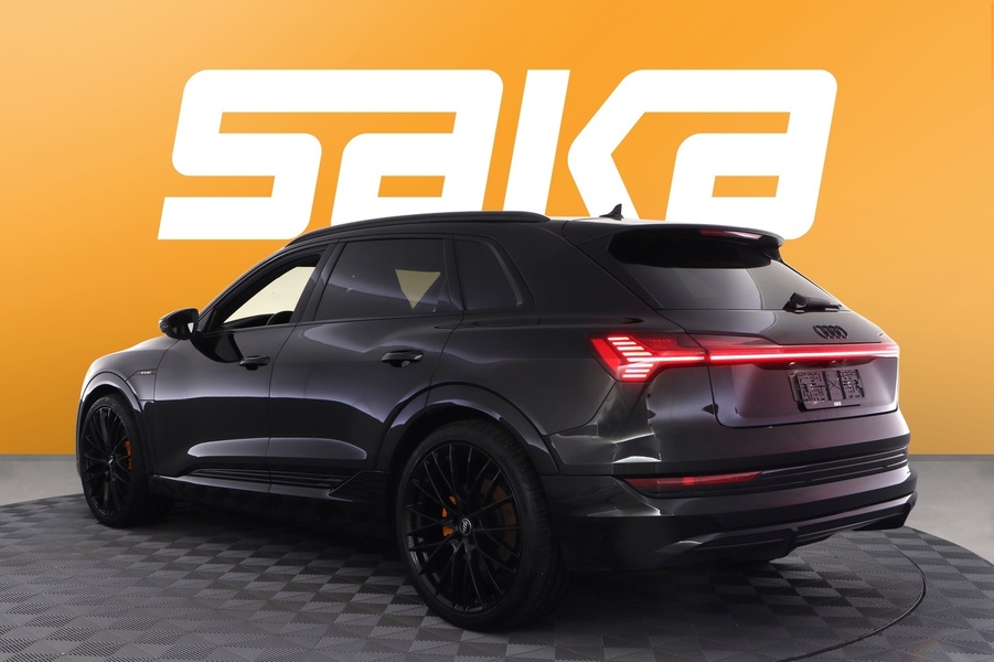 Audi e-tron vaihtoauto